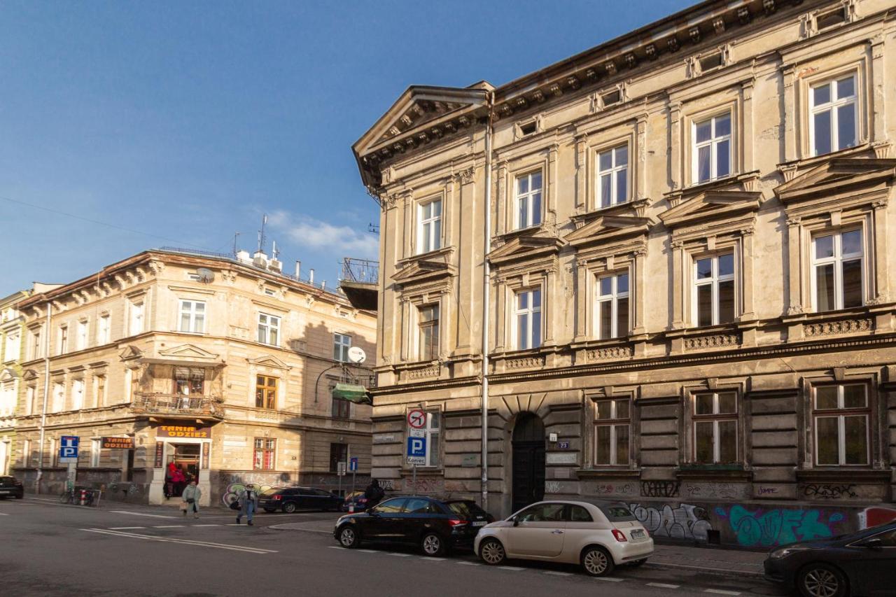 Lilly Apartment Main Train Station Old Town By The Castle Suites Krasków Exterior foto